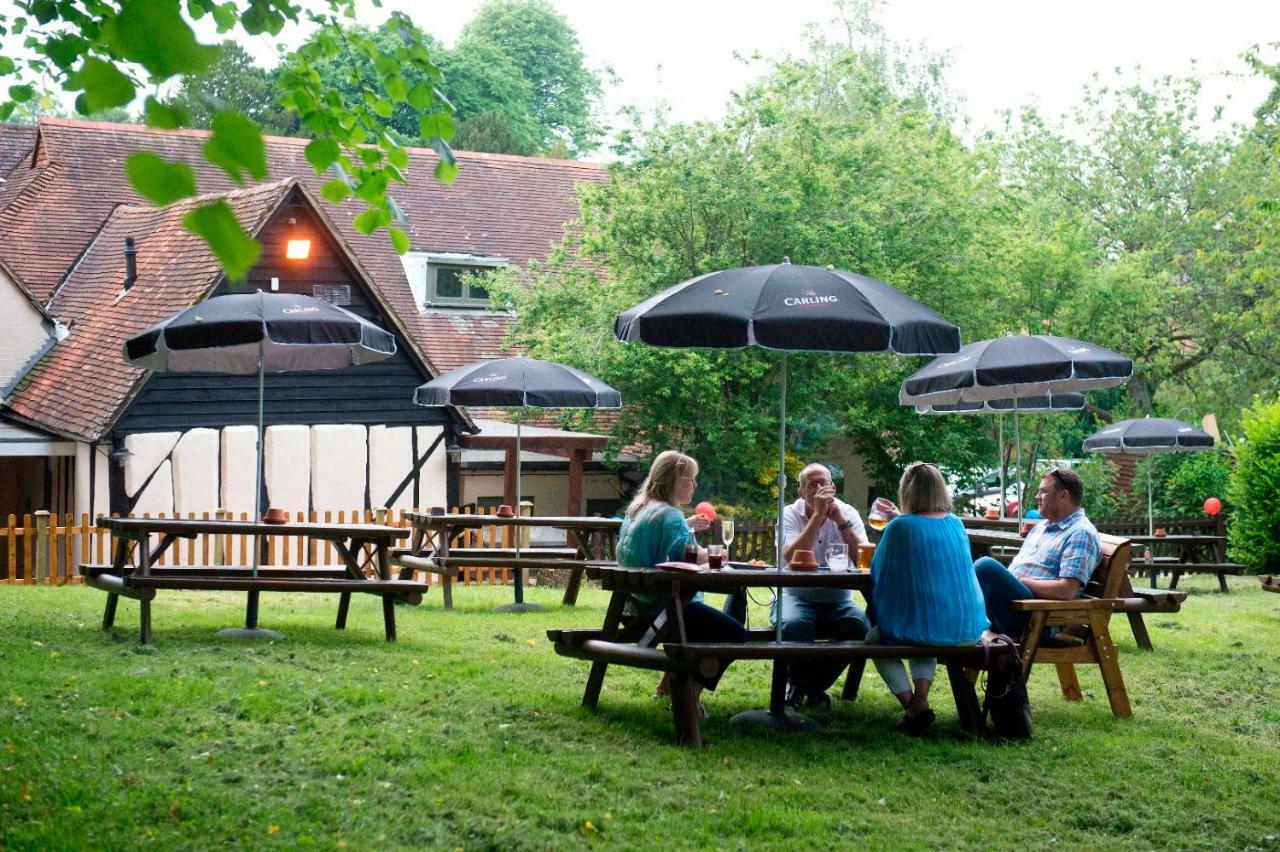 The Poacher Inn Hook  Luaran gambar
