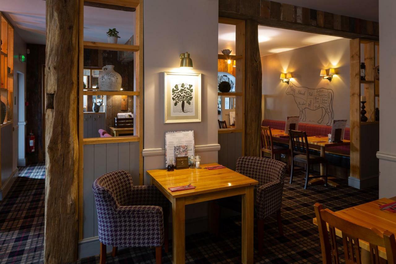 The Poacher Inn Hook  Luaran gambar